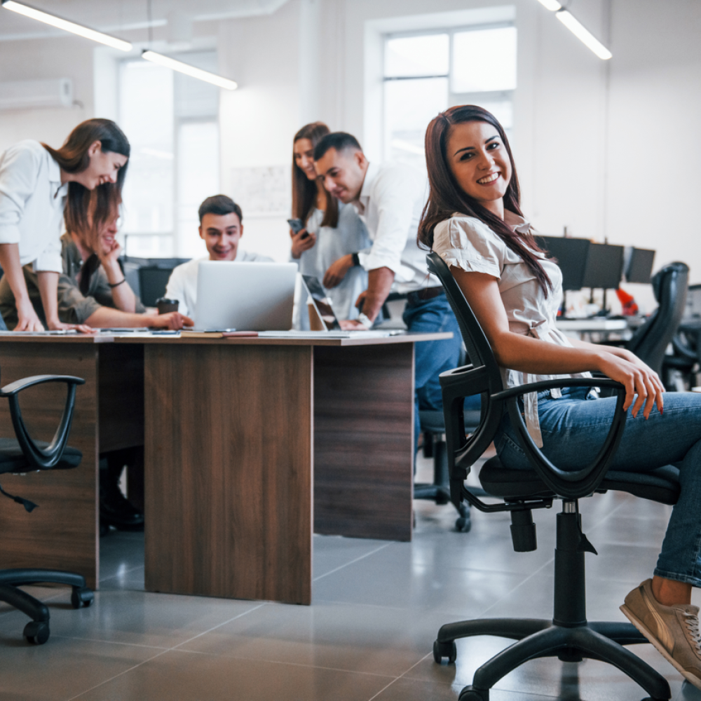 young-business-people-working-together-in-the-mode-2022-02-06-06-35-18-utc young-business-people-working-together-in-the-mode-2022-02-06-06-35-18-utc